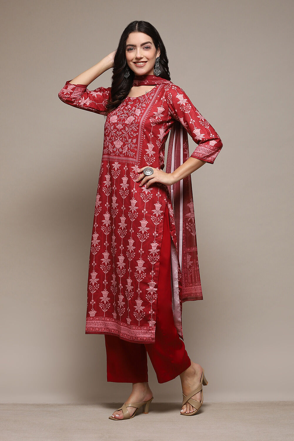 Green & Maroon Silk Blend Digital Print Unstitched Suit Set image number 5