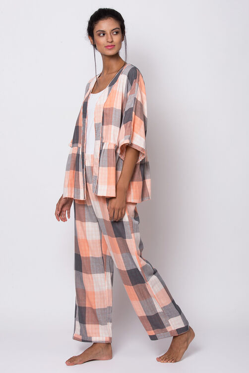 Peach Reversible Yarndyed Loungewear Set image number 4