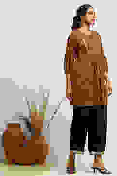 Mustard Yellow Cotton Paisley Printed A-line Kurti image number 4