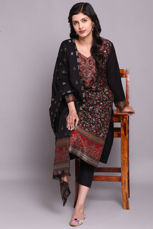 Black Woolen A-Line Kurta Narrow Pants Suit Set image number 0
