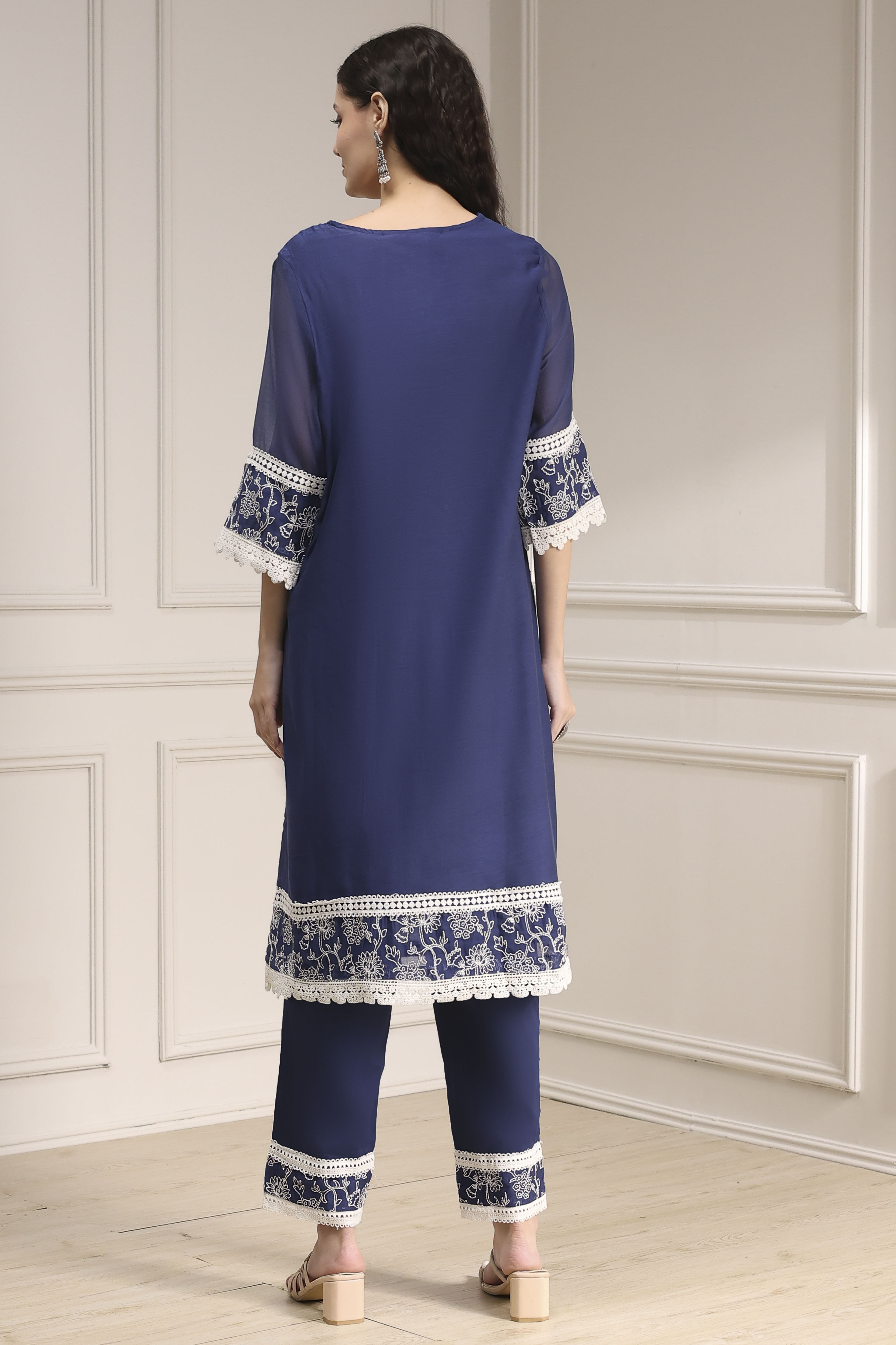 Blue Chanderi Embroidered Straight Suit Set image number 4