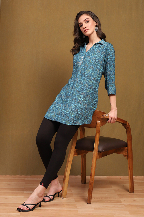 Blue Floral Printed Straight Kurti image number 0