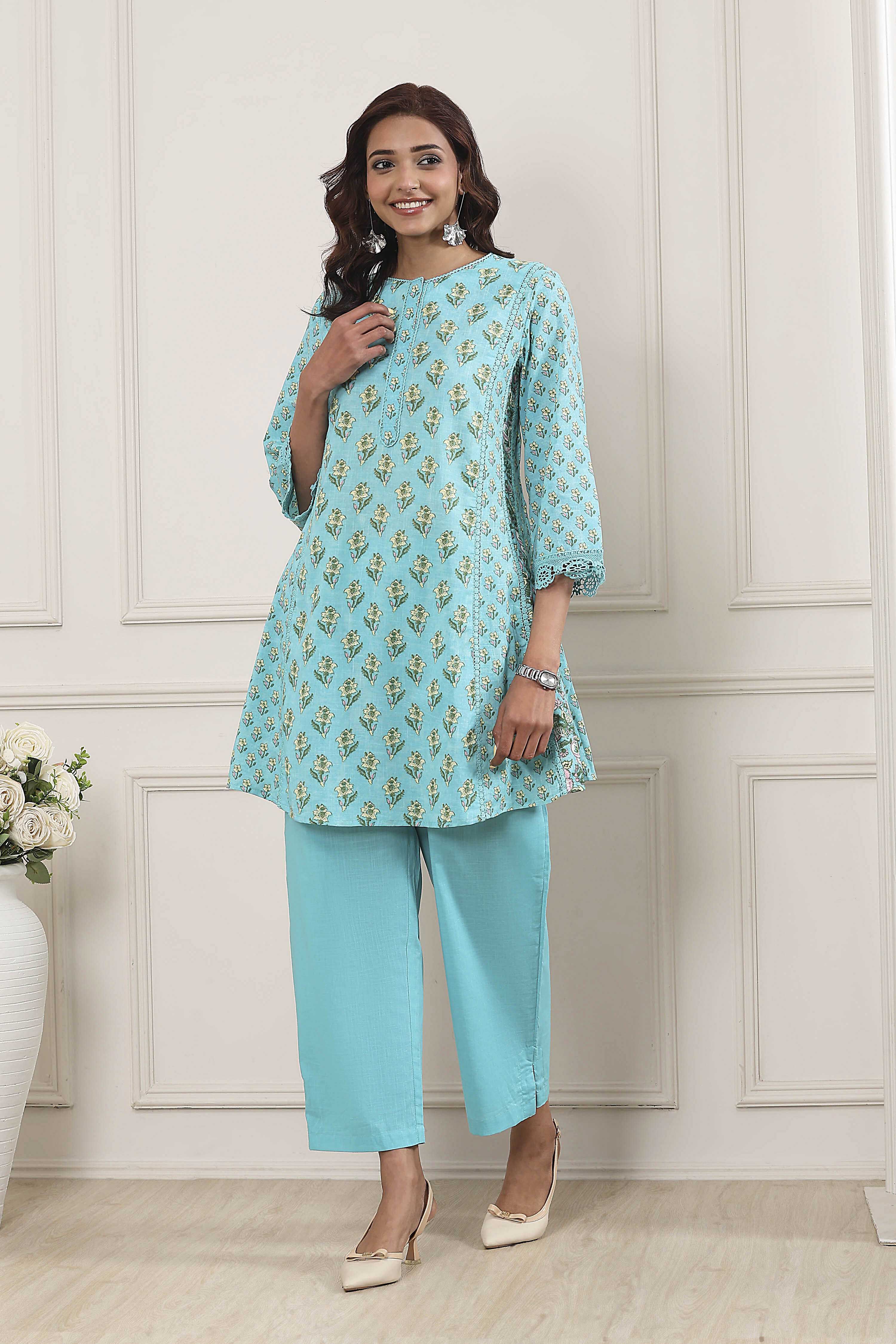 Turquoise Cotton Kalidar Kurta Pants Set image number 6