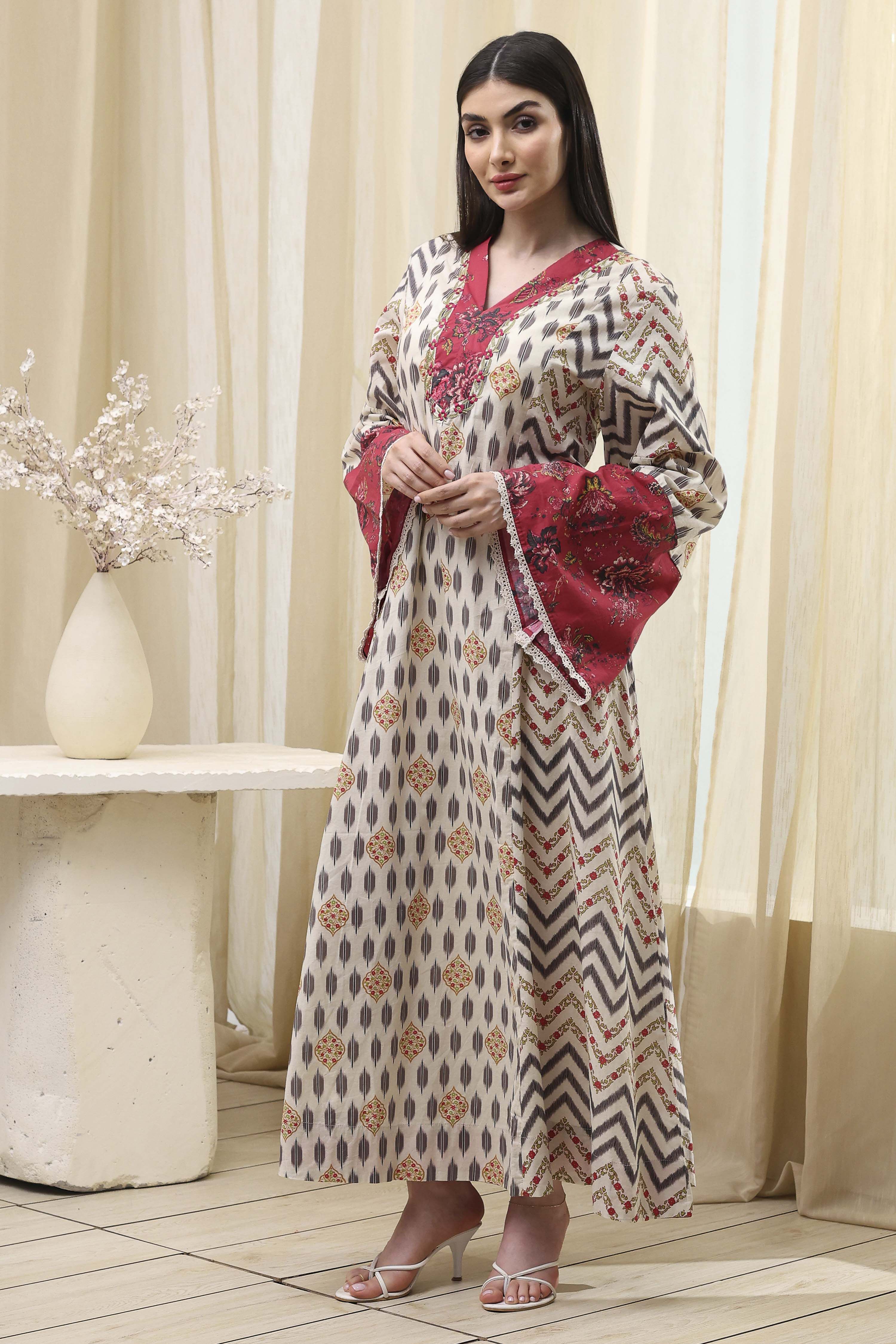 Off White Cotton A Line Fusion Wear image number 2