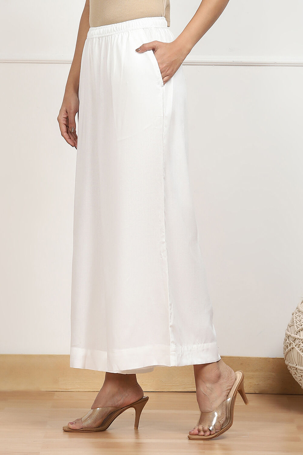 Navy Blue Viscose Solid Straight Palazzos image number 2