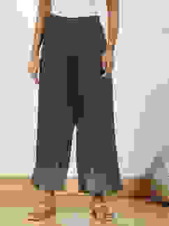 Grey Jacquard Solid Straight Palazzo Pants image number 4