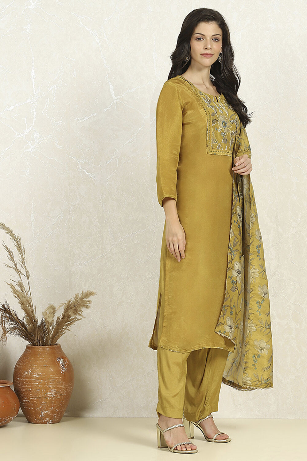 Green Cotton Digital Printed Unstitched Suit Set image number 6