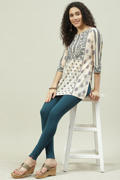 Deep Teal Solid Knitted Leggings image number 5