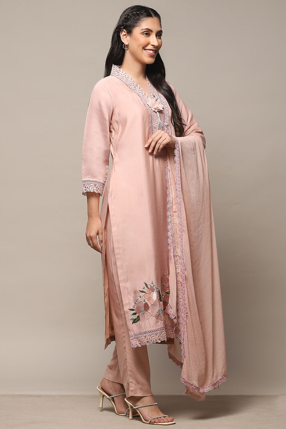 Pink Muslin Unstitched Suit Set image number 7