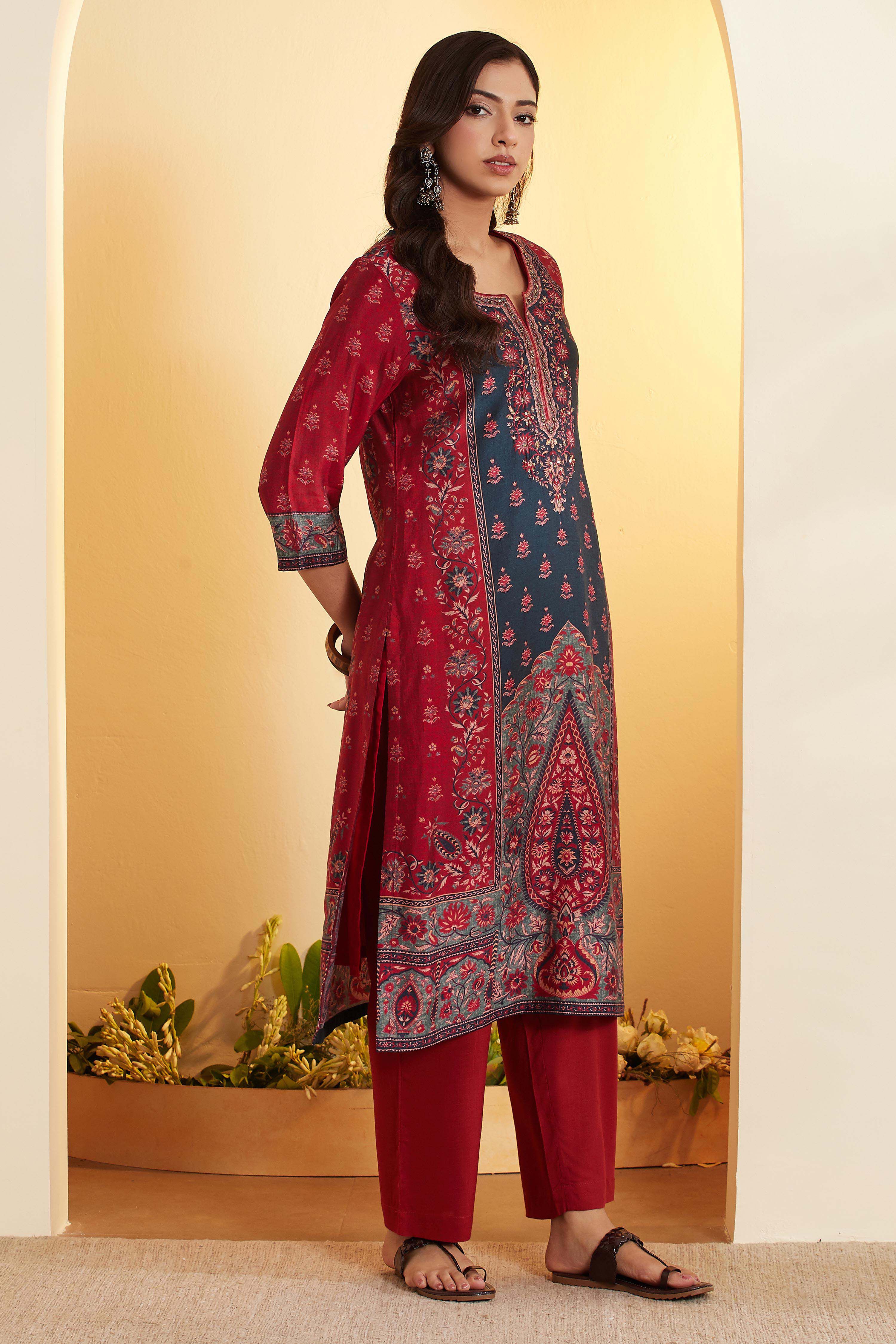 Maroon Cotton Silk Straight Suit Set image number 4