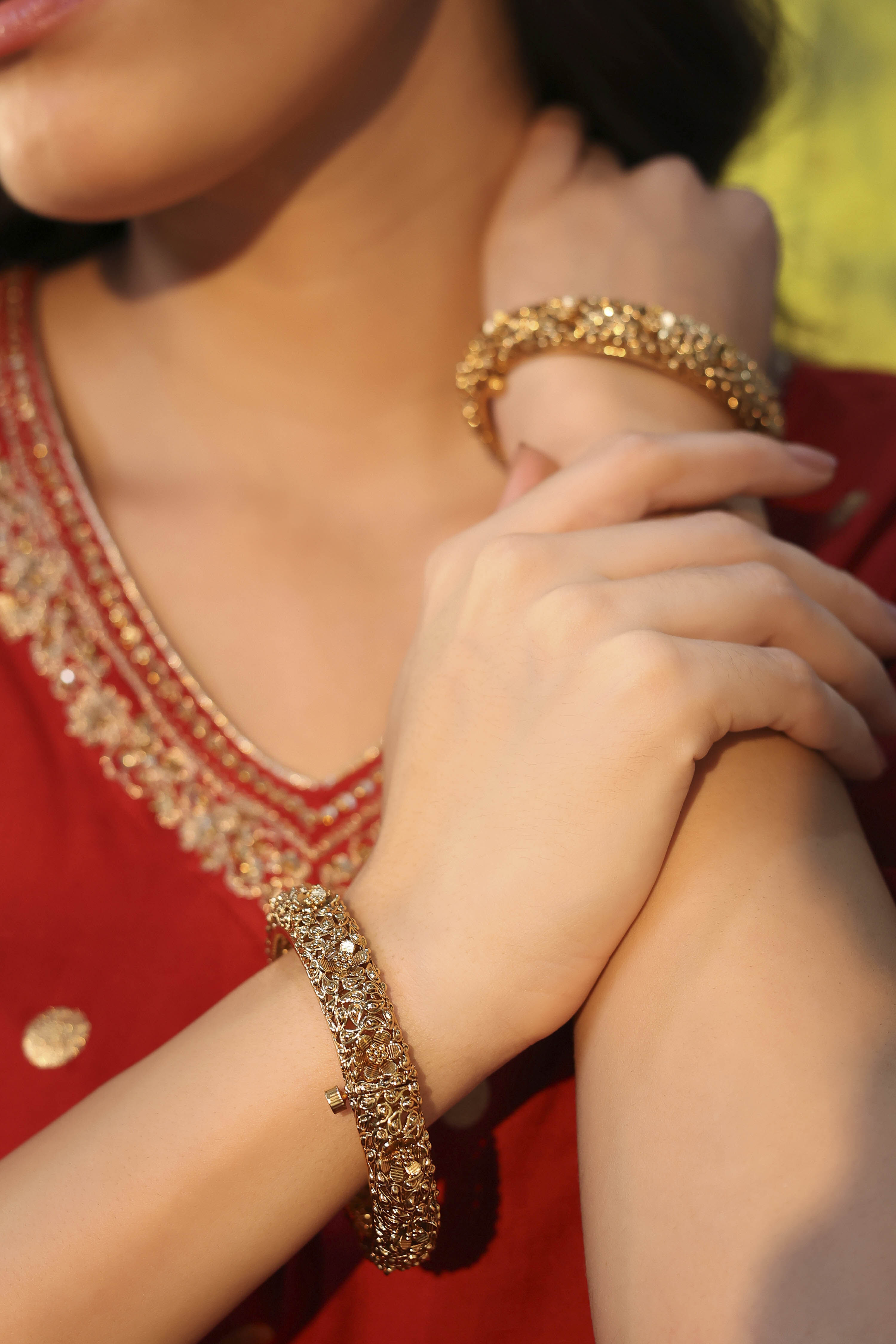 Gold Alloy Temple Bangles image number 3