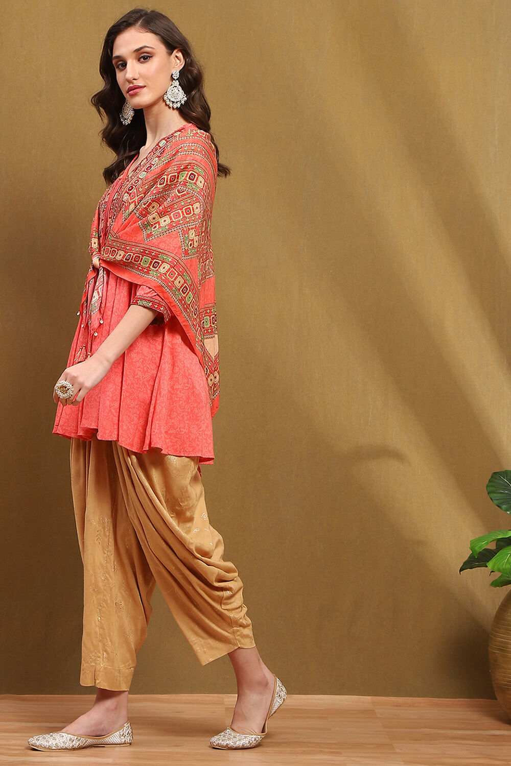 Peach-Toned and Beige Embroidered Peplum Kurta Set image number 3