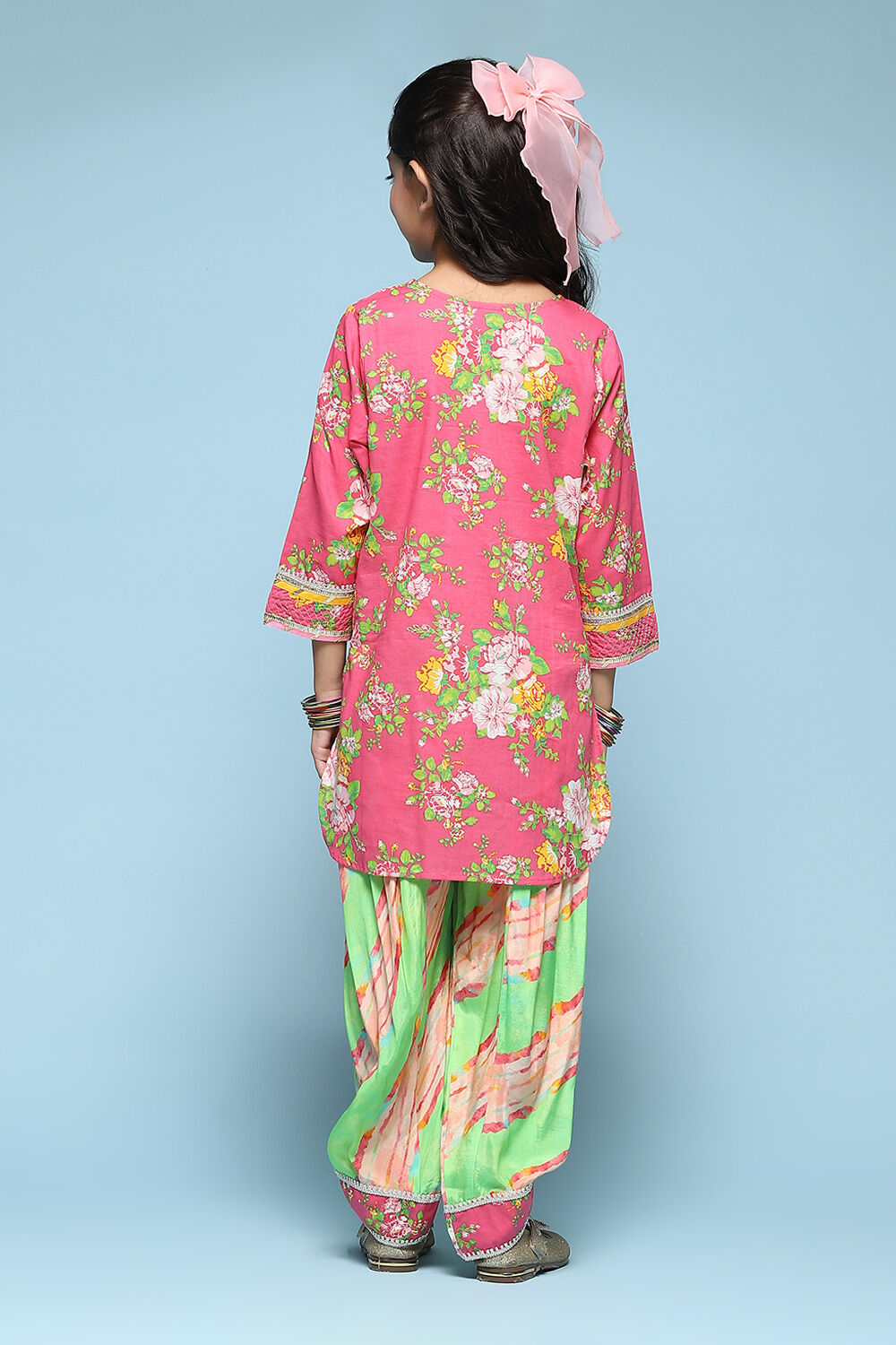 Pink & Green Cotton Straight Printed Suit Set image number 4
