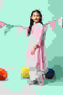 Pink Cotton Kalidar Kurta Narrow Pants Suit Set image number 5