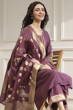 Old Rose Solid Straight Suit Set image number 7