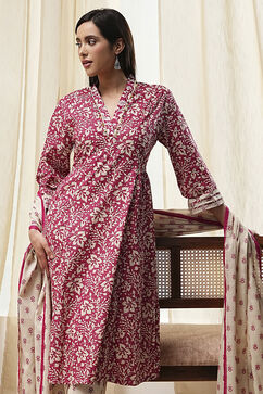 Red Cotton Printed Gathered Suit Set image number 0
