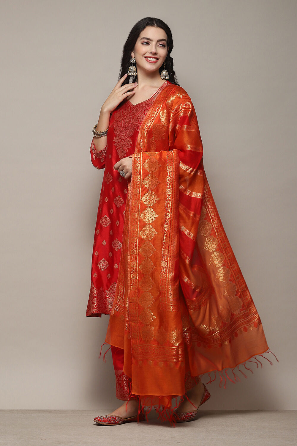 Red Cotton Blend Straight Yarndyed Kurta Palazzo Suit Set image number 4