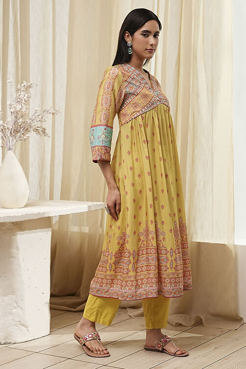 Green Modal Blend Gathered Printed Fusion Set image number 5