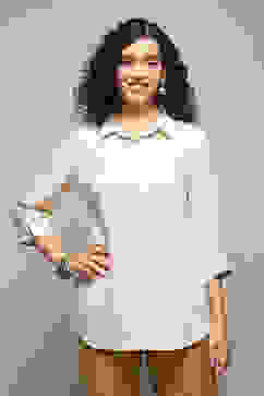 Off White LIVA Straight Solid Embroidered Top image number 5