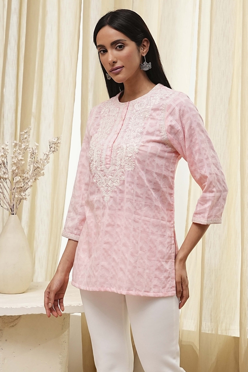 Pink Cotton Yarn Dyed Short Kurta image number 2