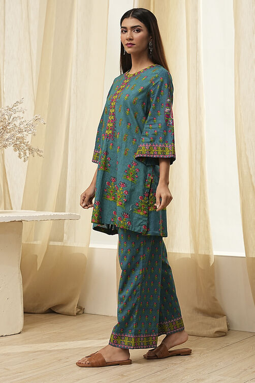 Teal Cotton Printed Straight Kurta Set image number 3
