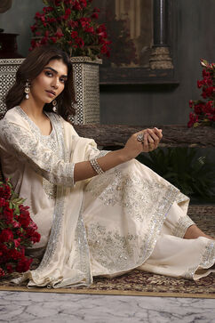 Off White Cotton Silk Anarkali Suit Set image number 6