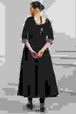 Black Solid Art Silk Anarkali Suit Set image number 4