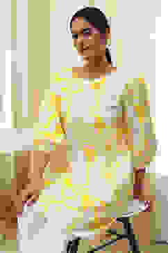 Lime and White Cotton Relaxed Short Kurta image number 0