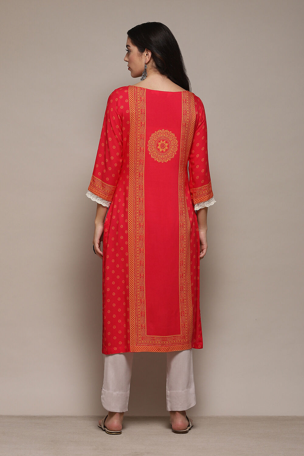 Black & White Printed Straight Kurta image number 4