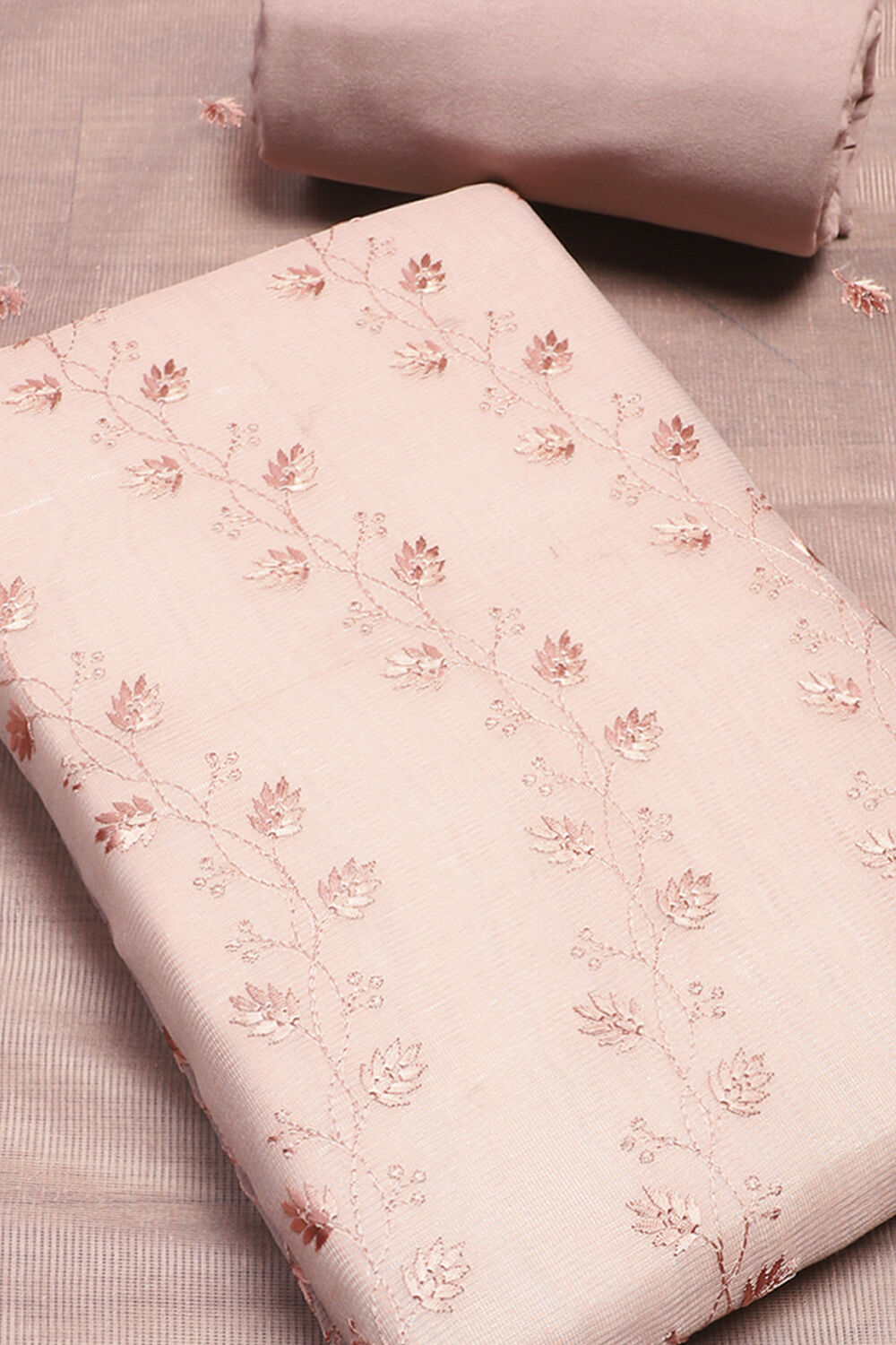 Peach Net Unstitched Suit Set image number 4