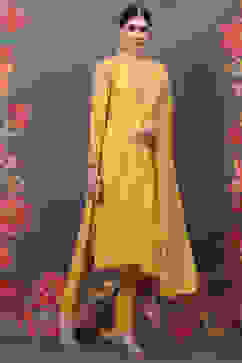 Rohit Bal Yellow Cotton Silk Straight Embroidered Suit Set image number 6