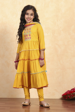 Yellow Cotton Tiered Solid Suit Set image number 7