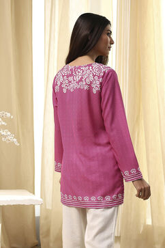 Pink Printed Straight Short Kurta image number 3