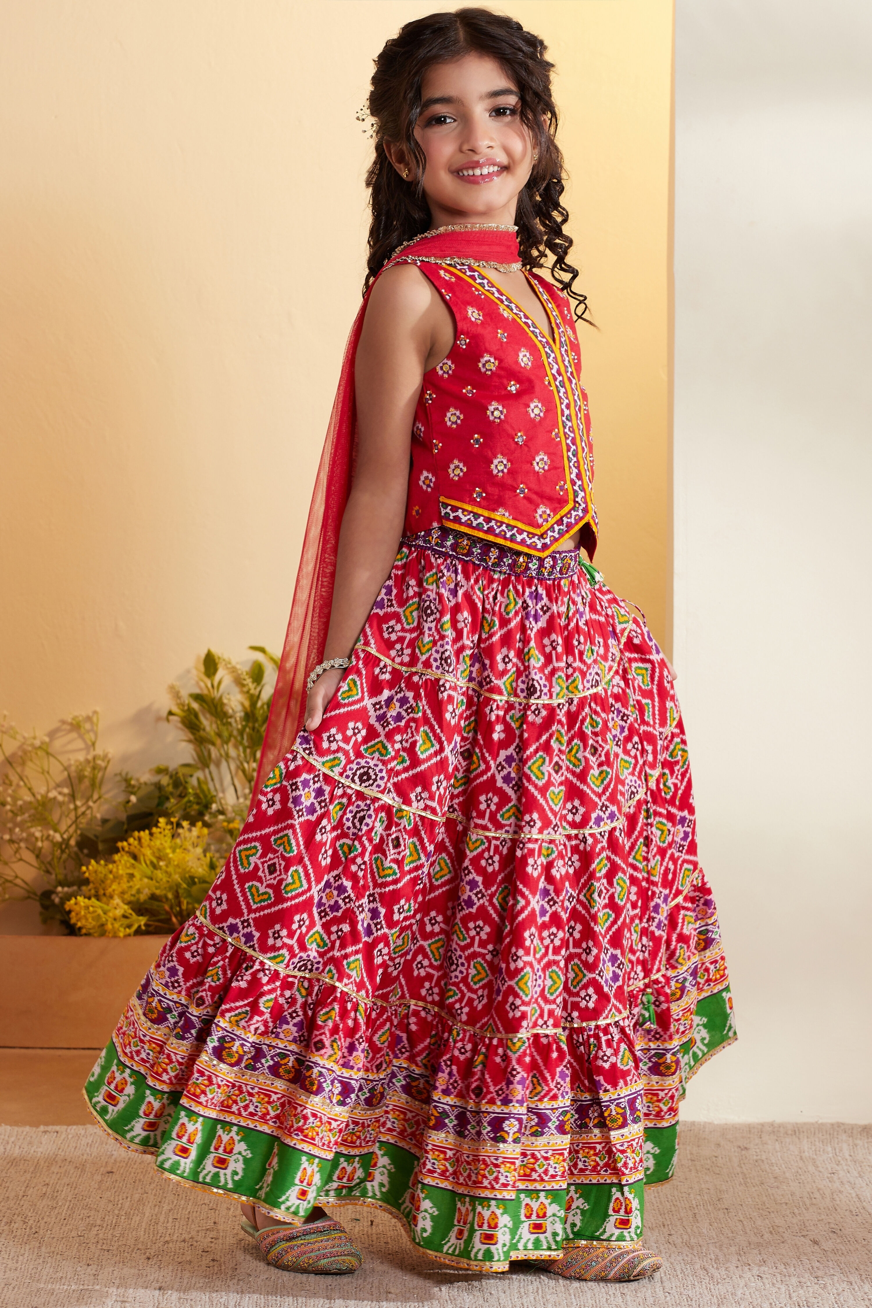 Red Cotton Printed Tiered Lehenga Set image number 4