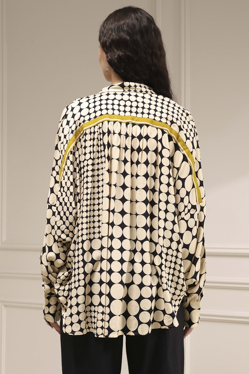 Ivory Viscose Asymmetric Printed Top image number 3