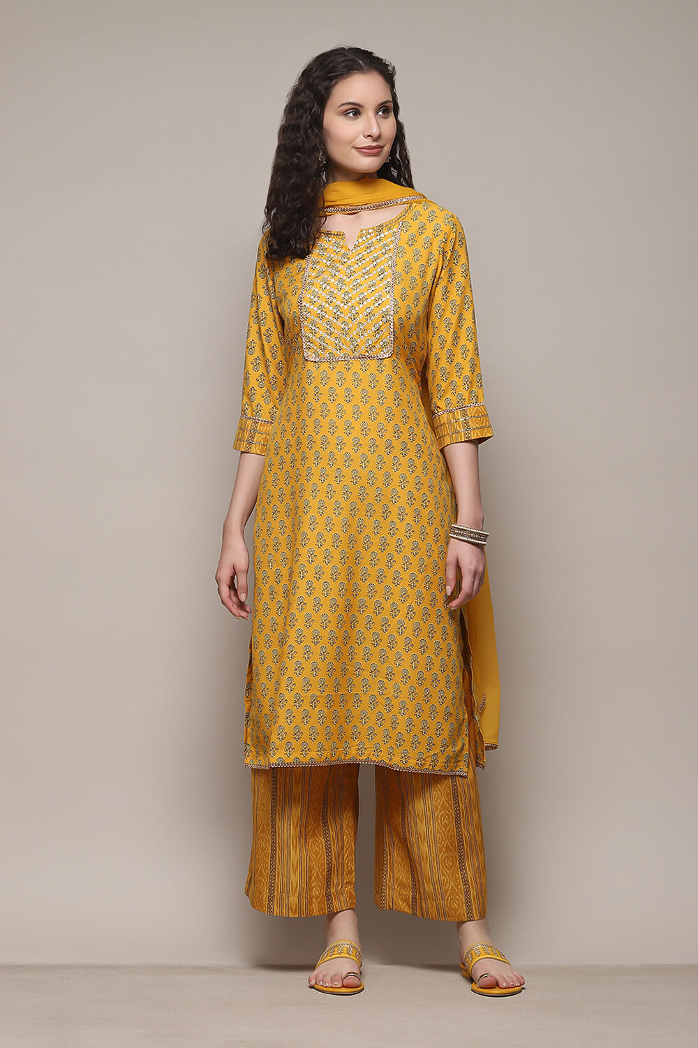 Teracota Poly Chiffon Straight Printed Kurta Palazzo Suit Set image number 7