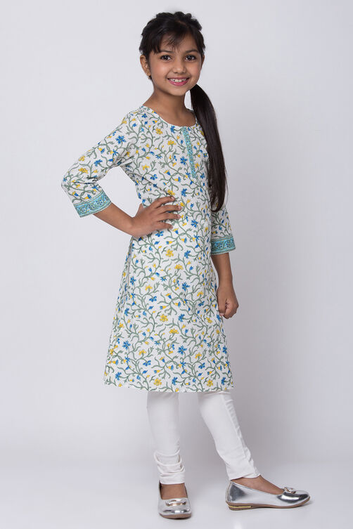 White Cotton Straight Kurta Churidar Suit Set image number 3