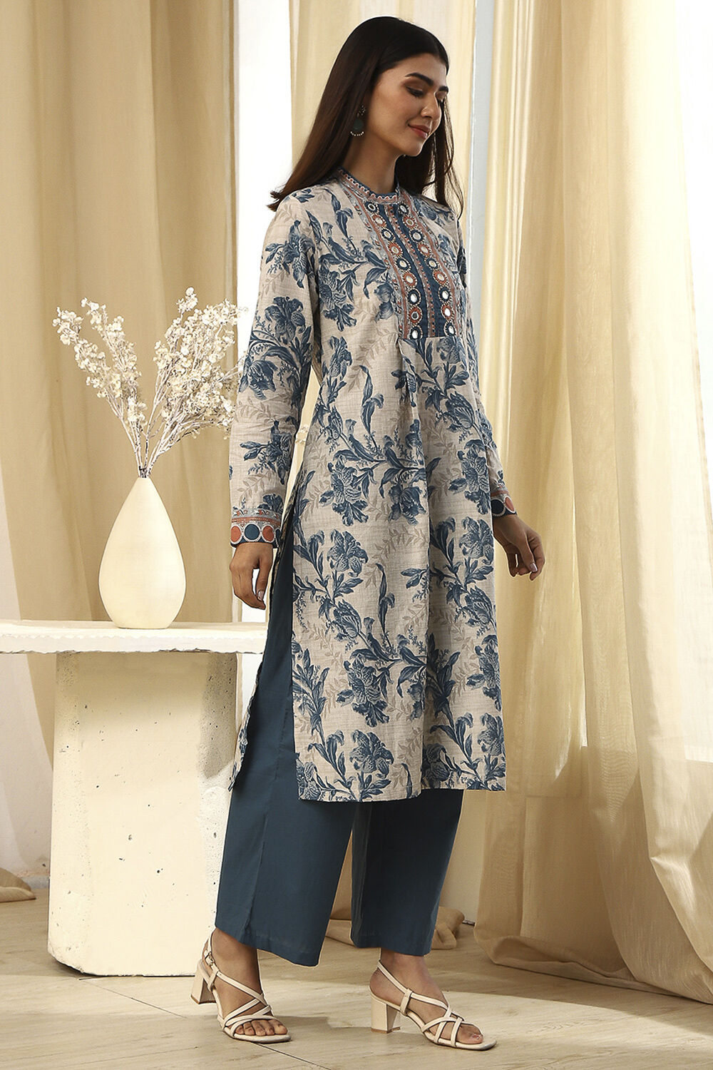 Beige and Teal Pure Cotton Straight Kurta Set image number 5