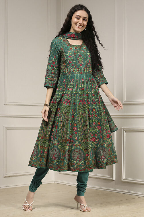 Off White Cotton Anarkali Printed Lehenga Set image number 5