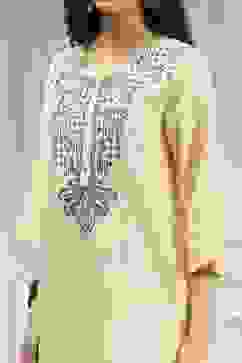 Ivory Textured Straight Kurta Pants Set image number 1