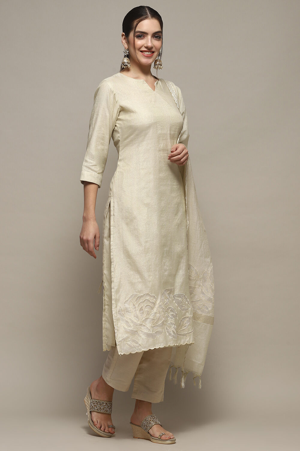 Off White Tissue Unstitched Suit set image number 7