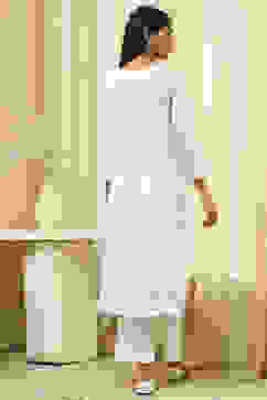 Off White Cotton Straight Embroidered Fusion Set image number 5