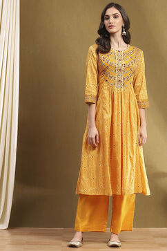 Mustard Yellow Cotton Printed Flared Festive Suit Set image number 7