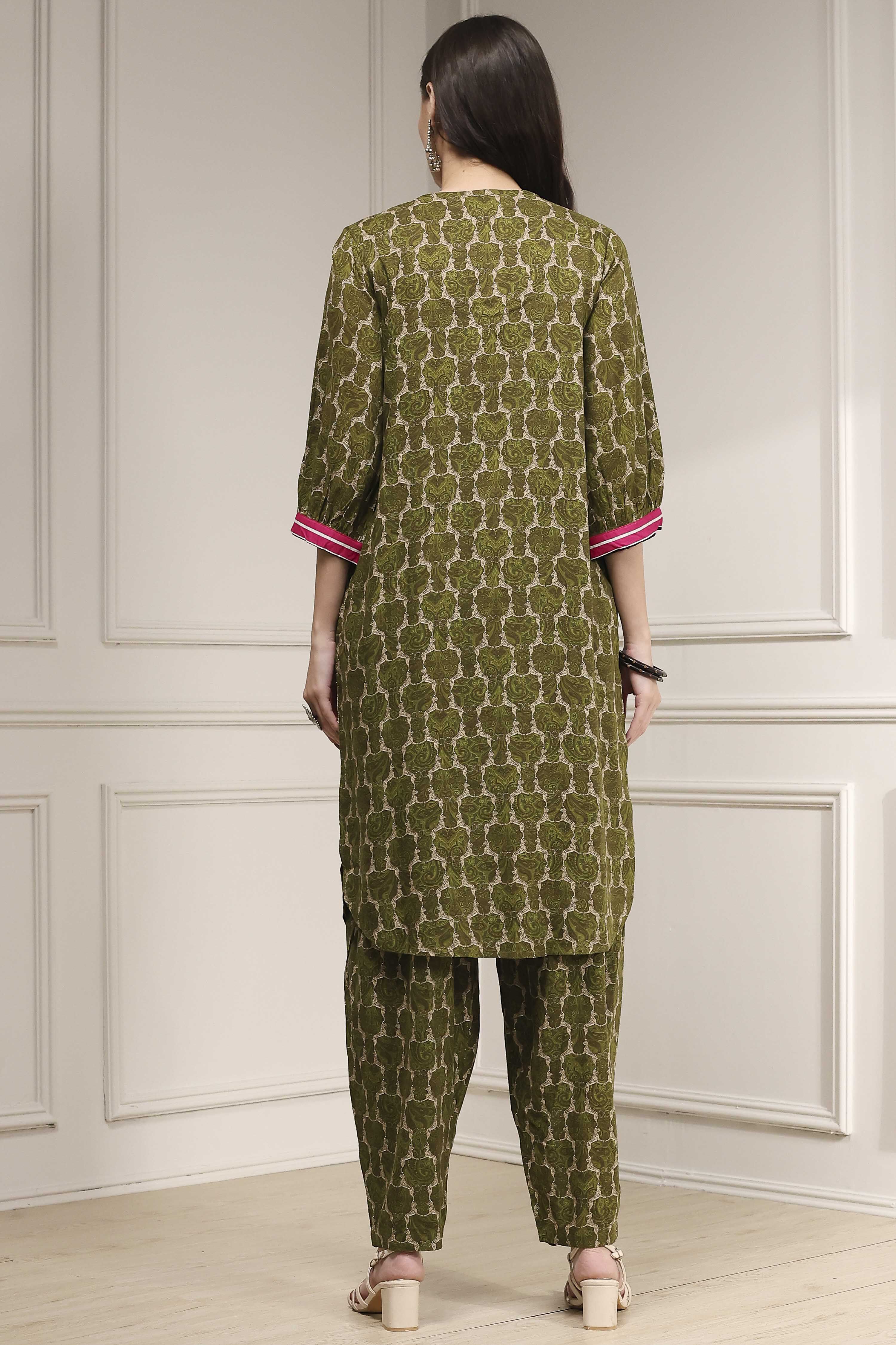 Olive Green Printed Straight Suit Set image number 4