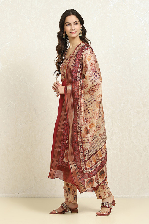 Maroon Cotton Handloom Unstitched Suit Set image number 4