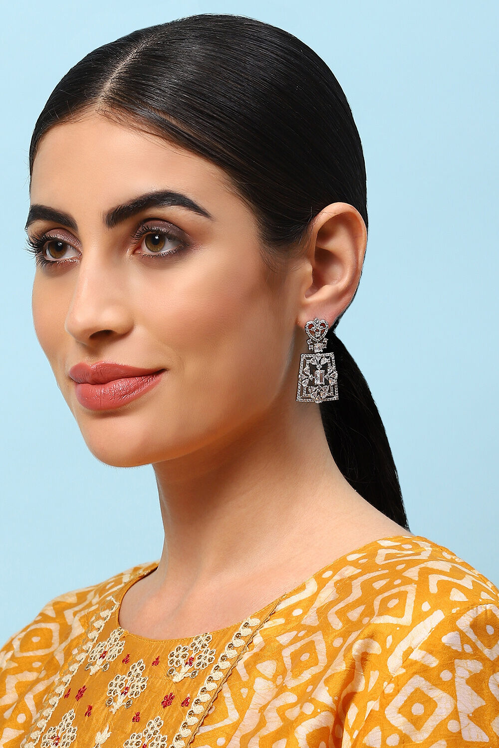 White Brass Earrings image number 3