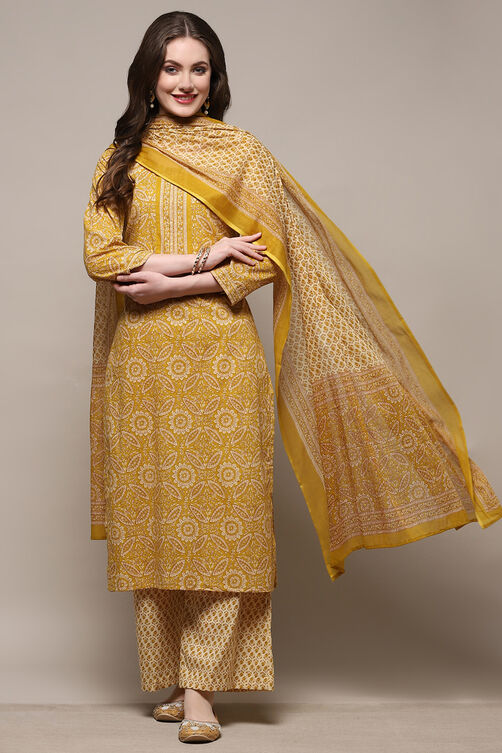 Blue Cotton Floral Screen Printed Unstitched Suit Set image number 1