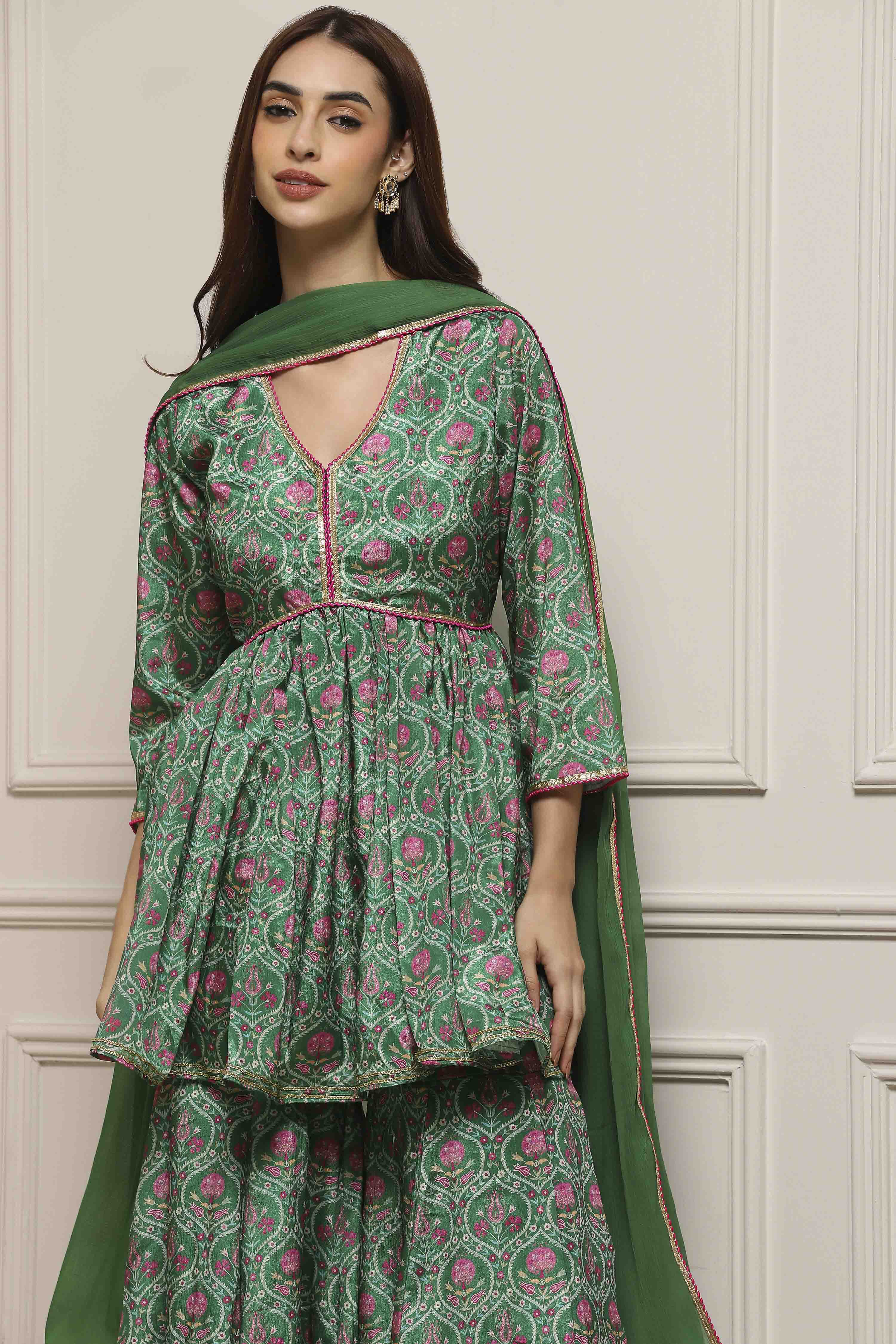 Green Art Silk Gathered Garara Set image number 8