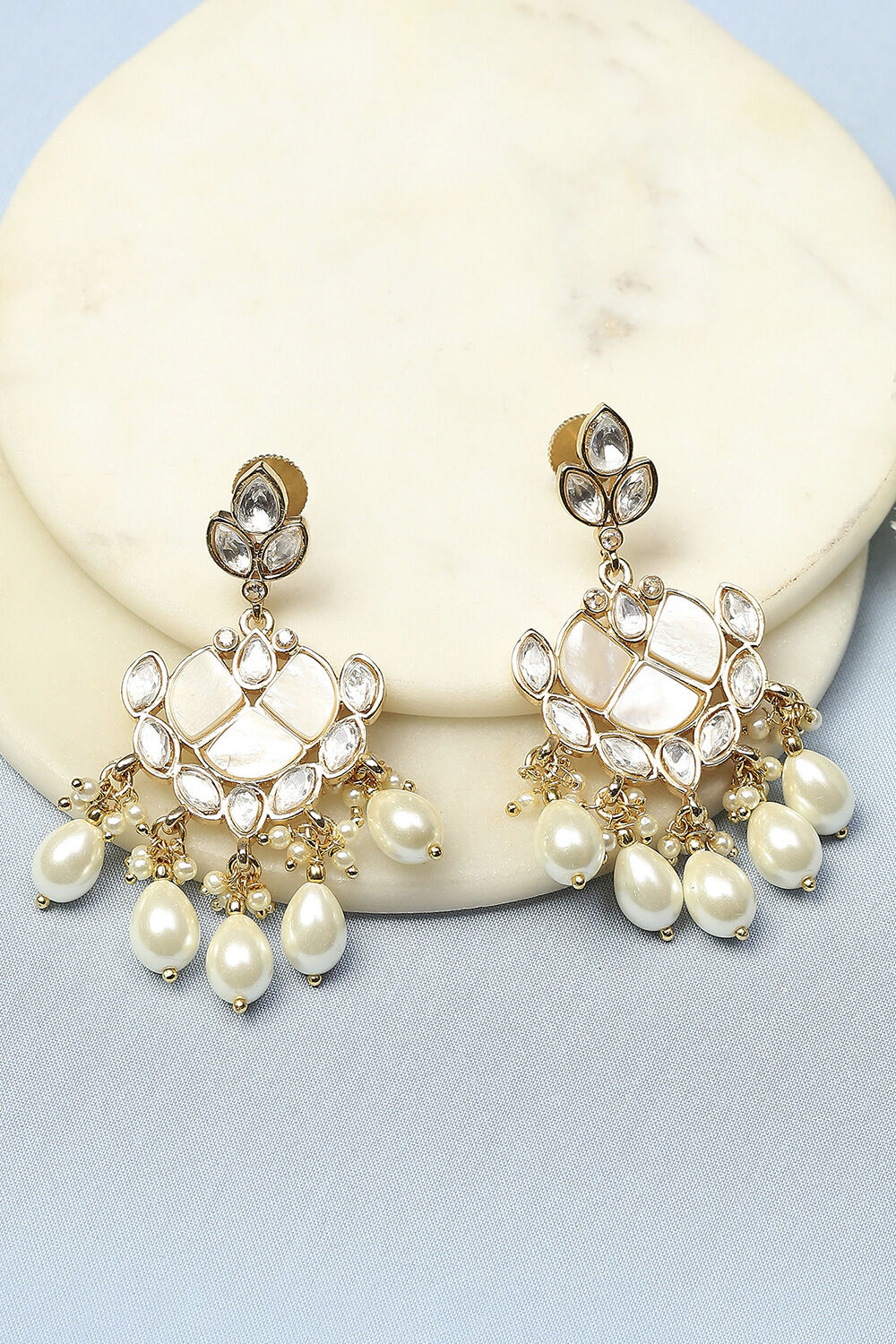 Pearl Kundan Festive Drop & Danglers image number 0