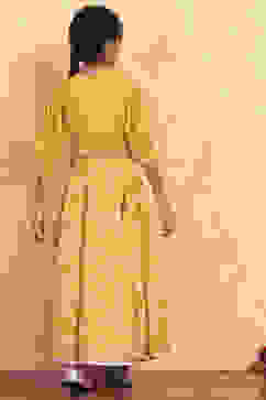 Yellow Polyester Blend Flared Lehenga Set image number 4